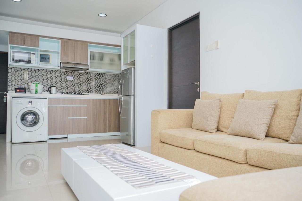 Homey And Modern Tamansari Semanggi 2Br Apartment By Travelio Yakarta Exterior foto